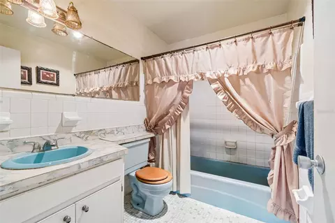 Bath - 2059 Waterfall Dr, Spring Hill, FL 34608 photo 1 of 2