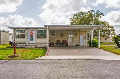 7136 Valor St #325, Zephyrhills, FL 33541