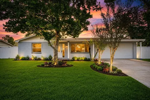 3800 Linkwood St, New Port Richey, FL 34652