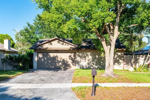 647 Bonnie Blvd, Palm Harbor, FL 34684