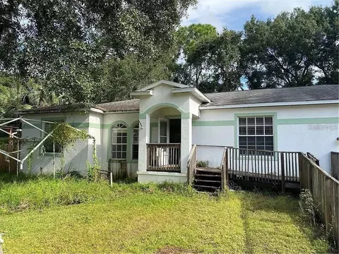 10013 Oslin St, Tampa, FL 33615