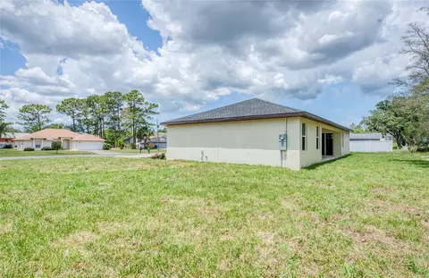 Exterior - 12027 Villa Rd, Spring Hill, FL 34609 photo 8 of 12