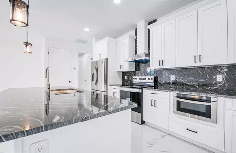 Kitchen - 12027 Villa Rd, Spring Hill, FL 34609 photo 5 of 7