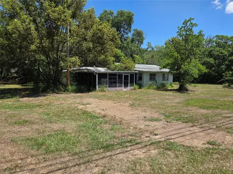 3810 E Lumsden Rd, Valrico, FL 33594