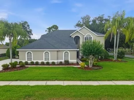 18901 Saint Laurent Dr, Lutz, FL 33558