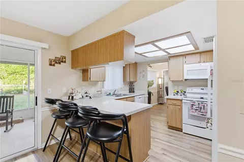 Kitchen - 11241 SW 77th Ct, Ocala, FL 34476 photo 1 of 6
