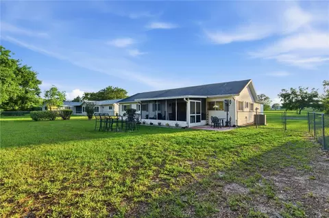 Exterior - 11241 SW 77th Ct, Ocala, FL 34476 photo 4 of 8