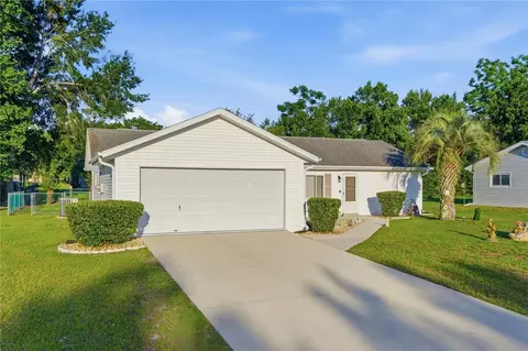 Exterior - 11241 SW 77th Ct, Ocala, FL 34476 photo 2 of 8