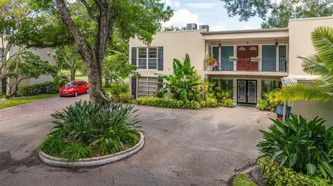 11 Country Club Dr #11, Largo, FL 33771