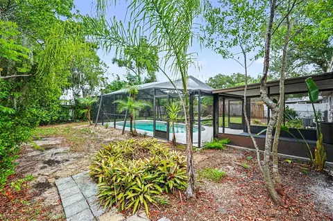 Exterior - 2022 Lance Ct, Dover, FL 33527 photo 6 of 8
