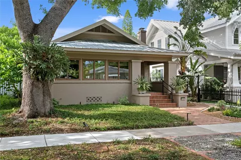 161 15th Ave NE, Saint Petersburg, FL 33704