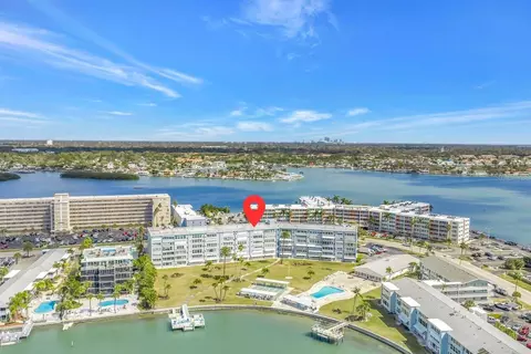 1868 Shore Dr S #212, South Pasadena, FL 33707