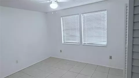 Bedroom - 131 Sabal Ct #E, Oldsmar, FL 34677 photo 2 of 3