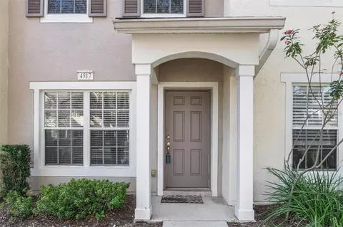 Exterior - 4517 Kennewick Pl, Riverview, FL 33578 photo 4 of 8