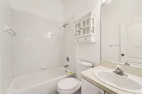 Bath - 12514 Hollybrook Ln, Hudson, FL 34669 photo 1 of 2