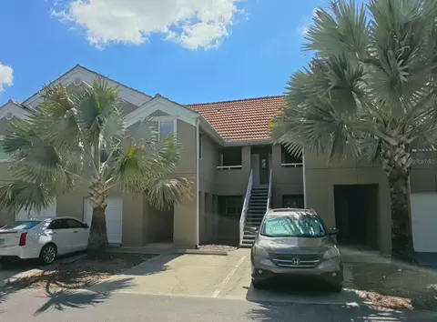 15215 Amberly Dr #907, Tampa, FL 33647