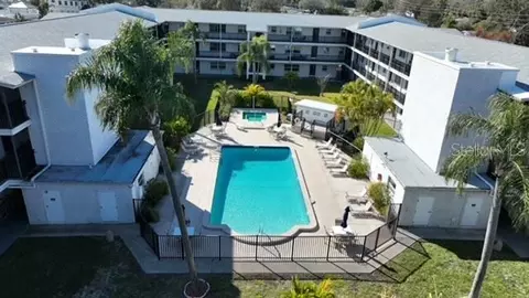4050 4th St N #229, Saint Petersburg, FL 33703