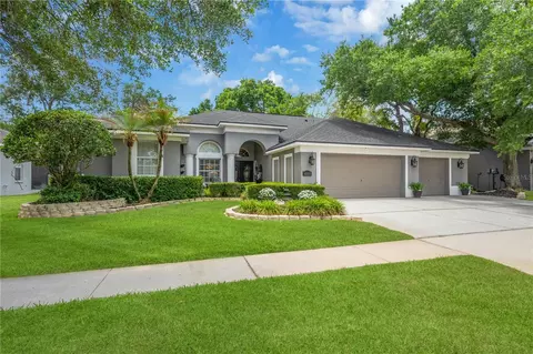 4315 Faircourt Dr, Valrico, FL 33596