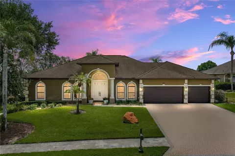 13236 Legends Trl, Dade City, FL 33525