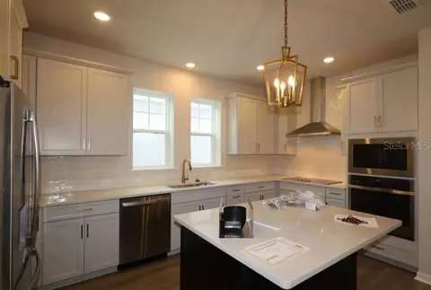 Kitchen - 14963 Sirleaf Dr, Orlando, FL 32827 photo 2 of 2