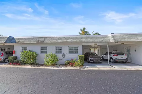 7743 39th Ter N, Saint Petersburg, FL 33709