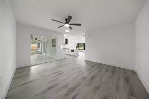 Living - 59 Silver Pl, Ocala, FL 34472 photo 1 of 2