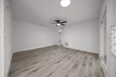 Living - 59 Silver Pl, Ocala, FL 34472 photo 2 of 2