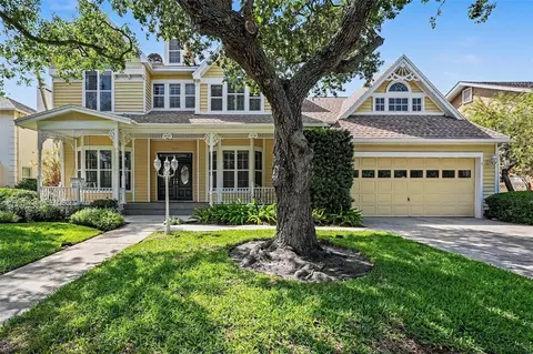 833 Marco Dr NE, Saint Petersburg, FL 33702