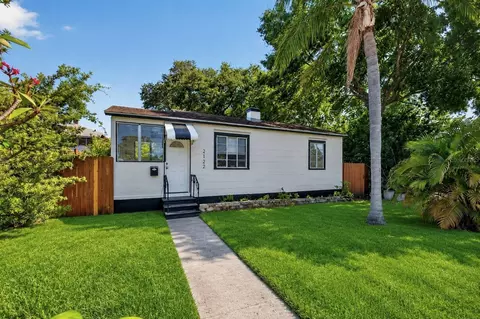 2122 6th Ave N, Saint Petersburg, FL 33713