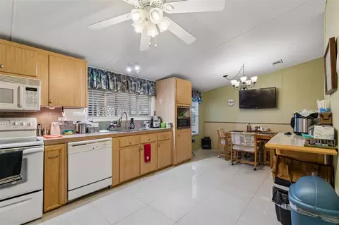 12701 126th Ave #63, Largo, FL 33774 photo 13