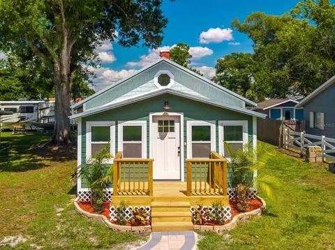 707 Virginia Ave, Saint Cloud, FL 34769