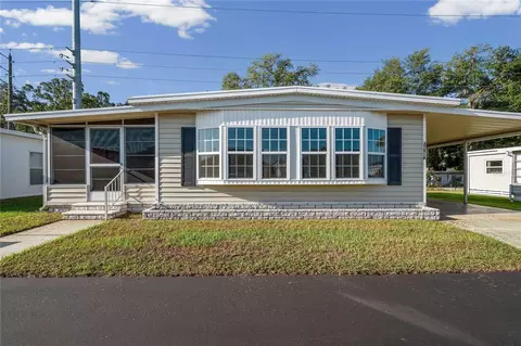 37818 Valencia Ave, Zephyrhills, FL 33541