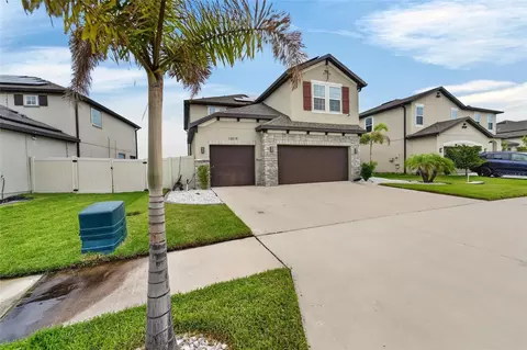 13519 Palmera Vista Dr, Riverview, FL 33579