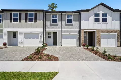 7520 Deer Valley Cir, Tampa, FL 33635