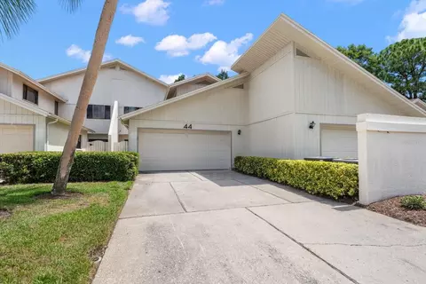 498 Lakeview Dr #44, Palm Harbor, FL 34683