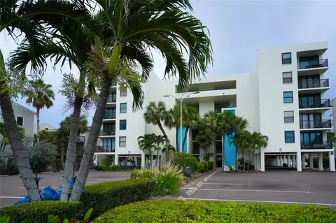 19931 Gulf Blvd #D2, Indian Shores, FL 33785