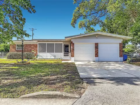 709 E Morgan St, Brandon, FL 33510