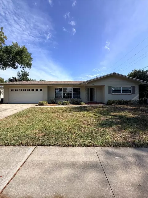 2272 Habersham Dr, Clearwater, FL 33764