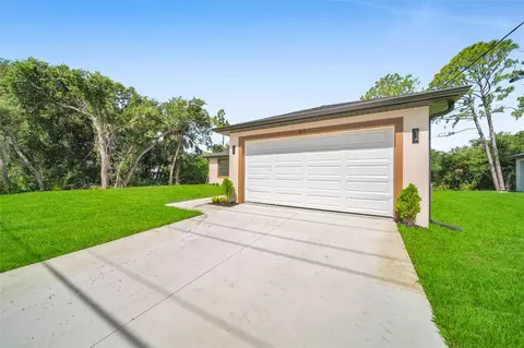 81 Flamingo Blvd, Port Charlotte, FL 33954