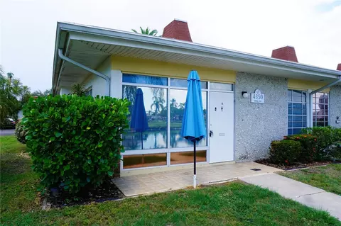 4350 Tahitian Gardens Cir #E, Holiday, FL 34691