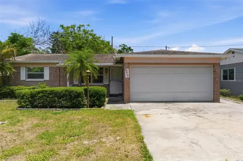 6617 27th Way N, Saint Petersburg, FL 33702