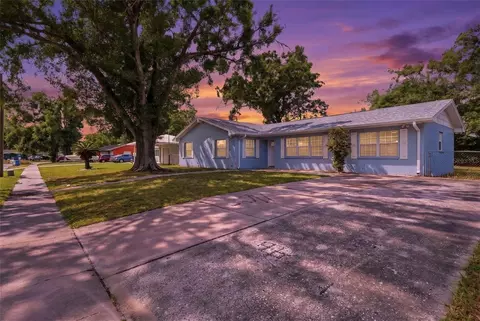 4612 Snook Dr, Tampa, FL 33617