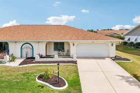 1607 Cloister Dr, Sun City Center, FL 33573