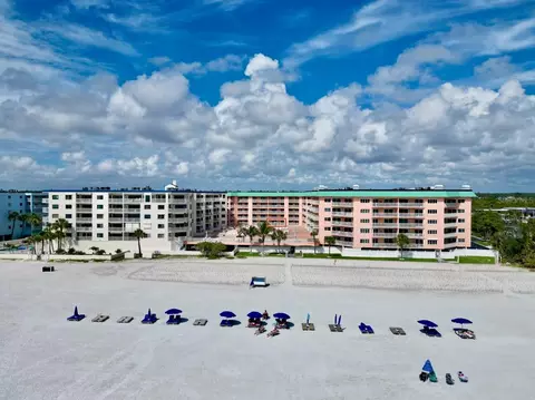 18400 Gulf Blvd #2103, Indian Shores, FL 33785