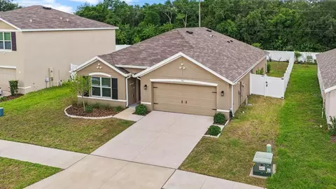 1911 Blue Stream St, Ruskin, FL 33570