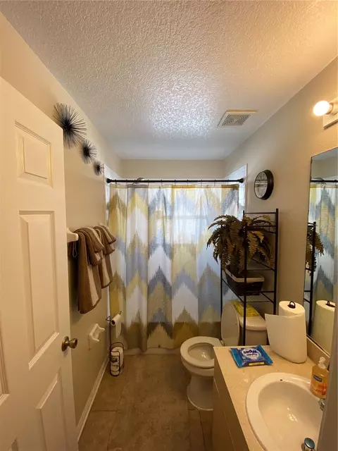 Bath - 10328 Summerview Cir, Riverview, FL 33578 photo 4 of 4