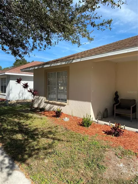 Exterior - 10328 Summerview Cir, Riverview, FL 33578 photo 4 of 8
