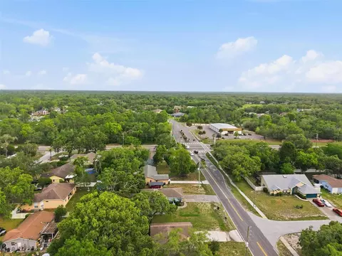 View/Area - 136 Waterfall Dr, Spring Hill, FL 34608 photo 2 of 10