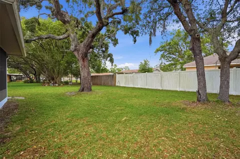 Exterior - 136 Waterfall Dr, Spring Hill, FL 34608 photo 7 of 9
