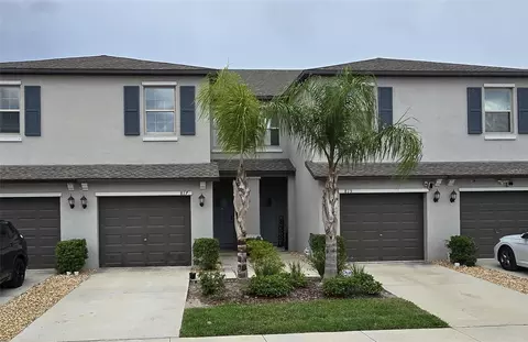 817 Royal Empress Dr, Ruskin, FL 33570